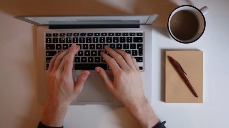 L&rsquo;impact des chatbots sur l&rsquo;avenir des interactions humaines
